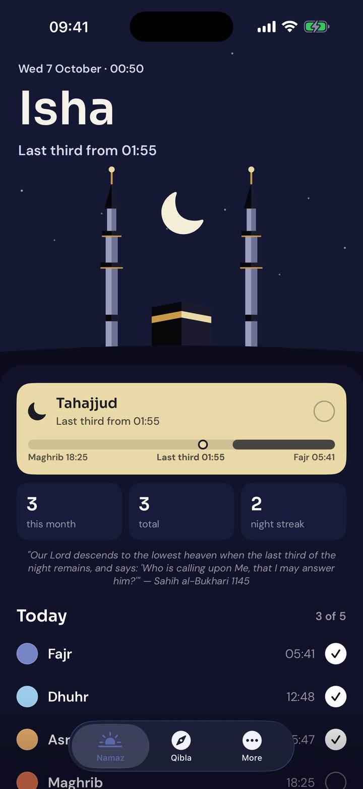Tahir after Isha: a starry navy sky with the moon, and a Tahajjud card showing the last third of the night begins at 01:55.